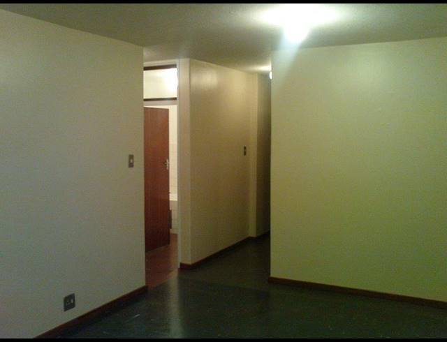 2 BEDROOM APARTMENT FOR SALE IN SUNNYSIDE